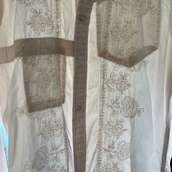 Club monaco embroidereid buttons down light pink shirt size medium - Picture 3 of 8